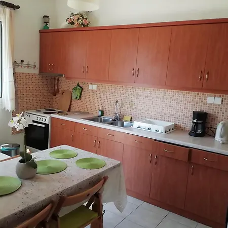 Aristoula House *