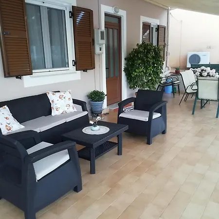 Aristoula House