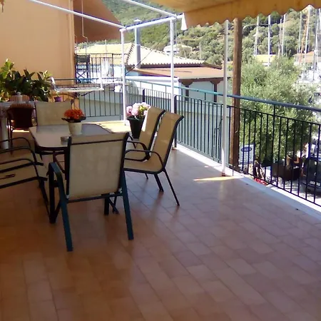 Aristoula House Holiday home *