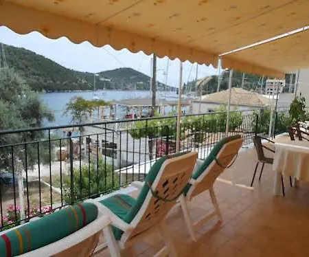 Aristoula House Nyaraló